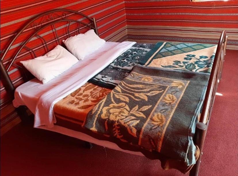 Wadi Rum Travel Camp Exterior photo